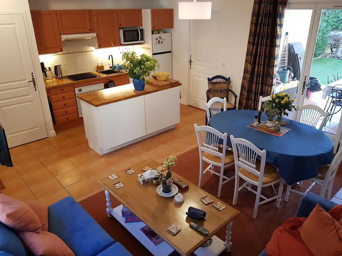 Semesterbostad Provencal House In Fayence With Pool & Indoor Spa
